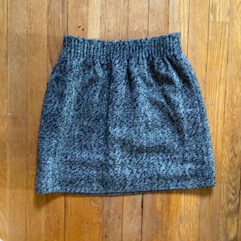 JCrew Mini Tweed Skirt - Size 4